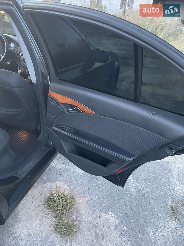 Седан Mercedes-Benz E-Class 2004 в Любомле фото 26 Седан Mercedes-Benz E-Class 2004 в Любомле