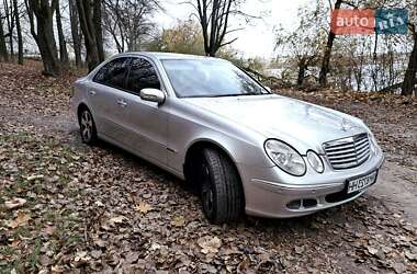 Седан Mercedes-Benz E-Class 2005 в Бердичеве
