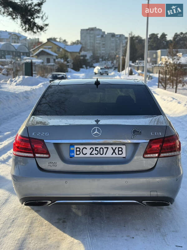 Mercedes-Benz E-Class 2013