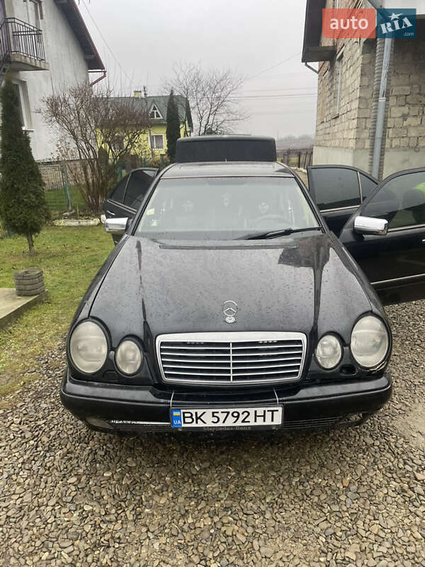 Седан Mercedes-Benz E-Class 1998 в Дрогобыче фото 3 Седан Mercedes-Benz E-Class 1998 в Дрогобыче