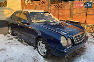 Седан Mercedes-Benz E-Class 1997 в Кривом Роге