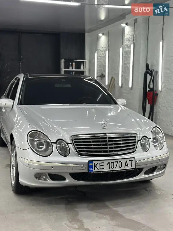 Mercedes-Benz E-Class 2003 VIN WDB2110061A415575 фото оголошення 11 з 47