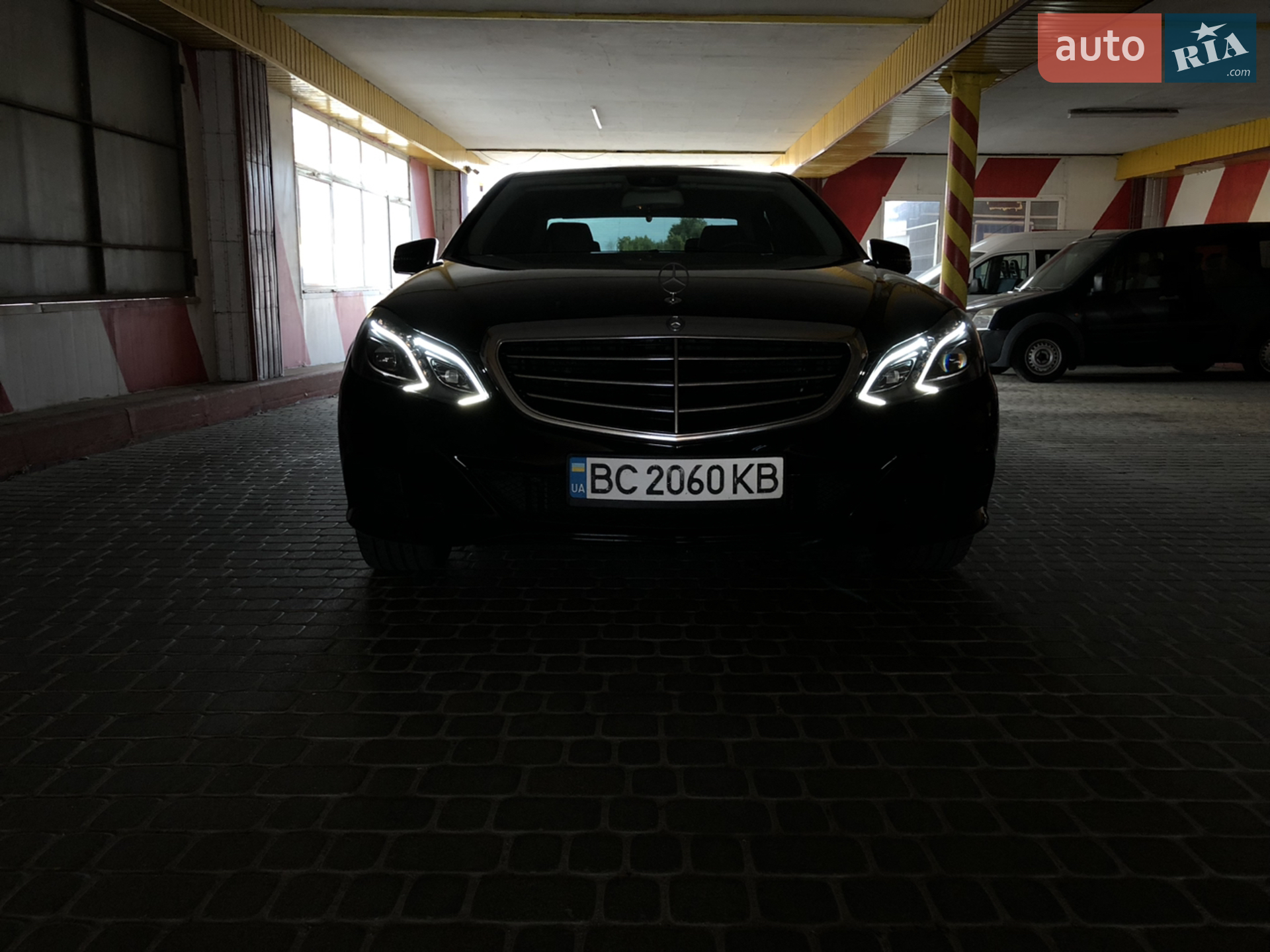 2014 Mercedes-Benz E-klasse - мініатюра 37