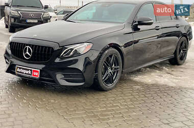 Седан Mercedes-Benz E-Class 2018 в Львове