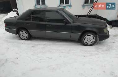 Седан Mercedes-Benz E-Class 1991 в Фастові