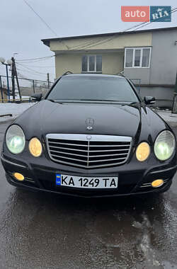 Универсал Mercedes-Benz E-Class 2009 в Черновцах