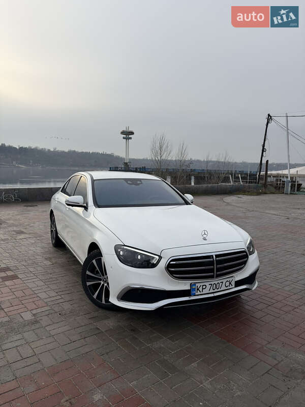 Седан Mercedes-Benz E-Class 2020 в Запорожье