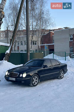 Седан Mercedes-Benz E-Class 2001 в Рівному