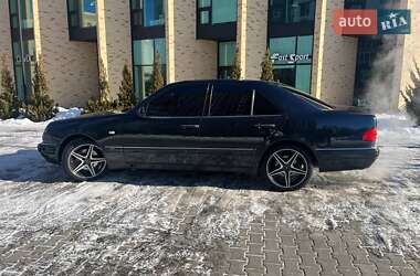 Седан Mercedes-Benz E-Class 1997 в Хмельницькому