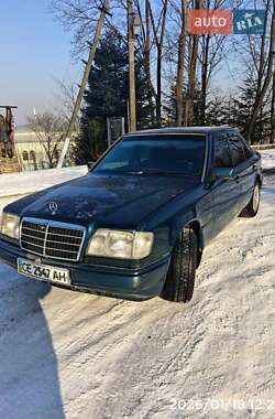 Седан Mercedes-Benz E-Class 1995 в Вижнице