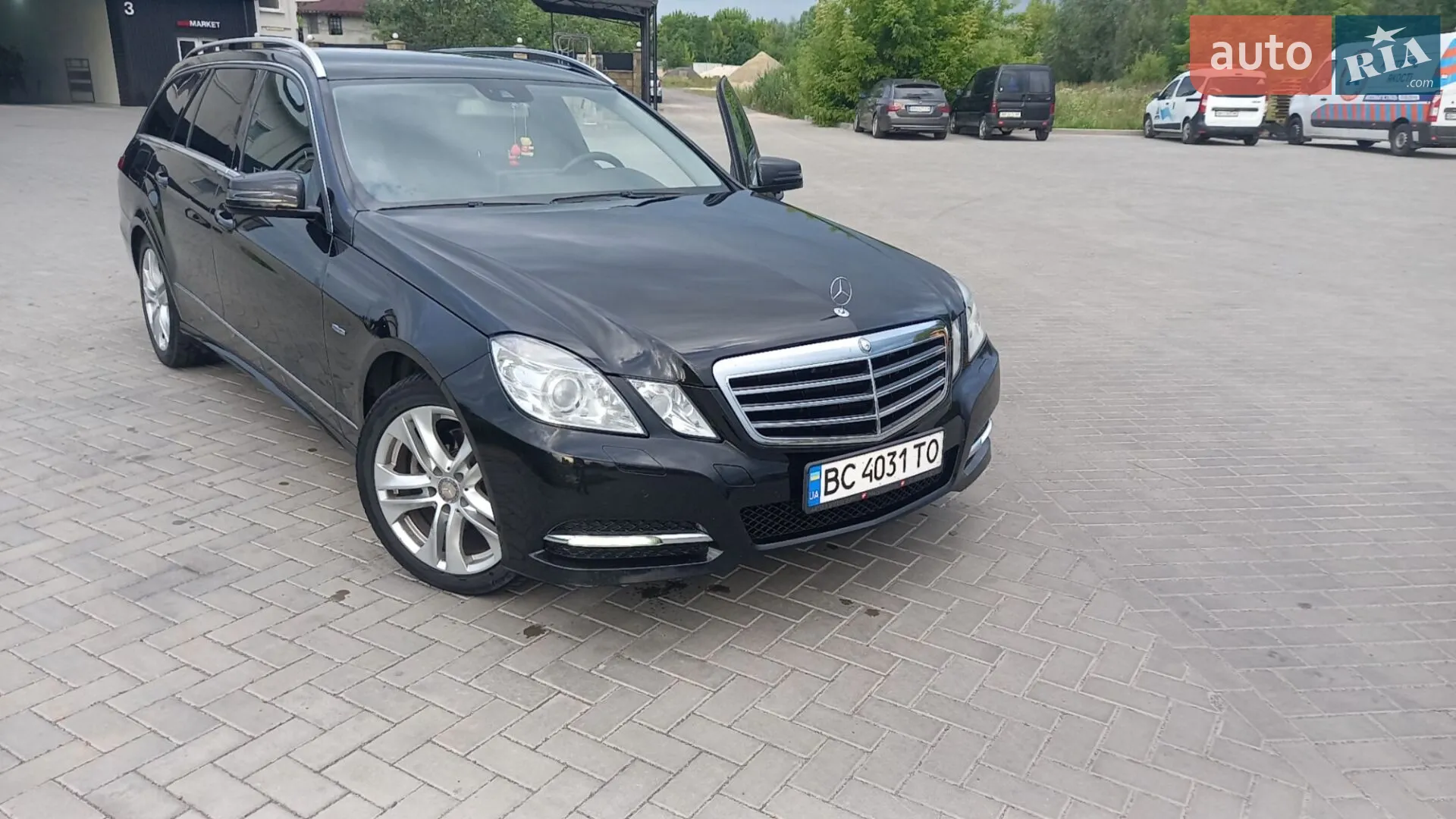 2011 Mercedes-Benz E-klasse - мініатюра 4