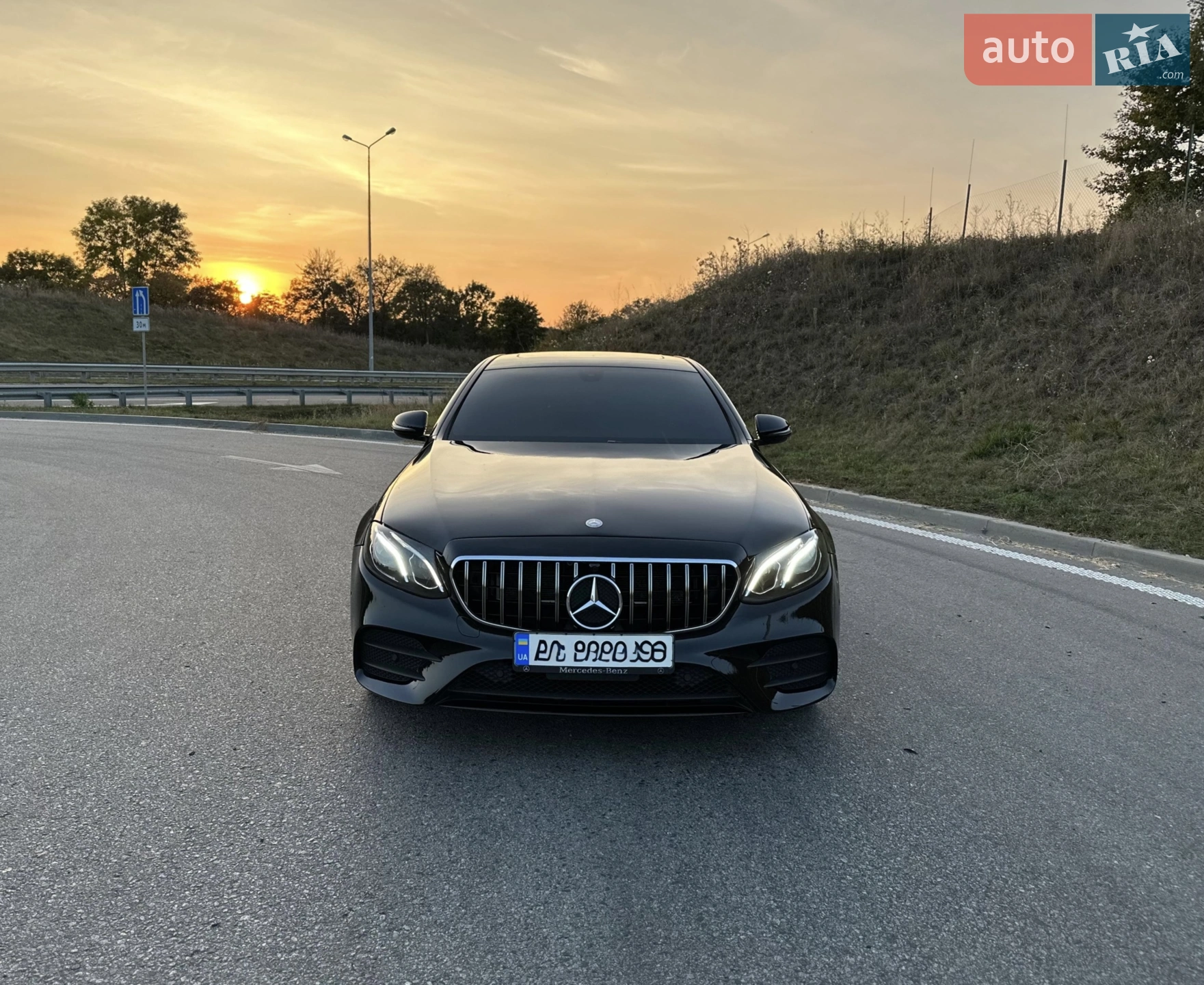 2016 Mercedes-Benz E-klasse - мініатюра 13