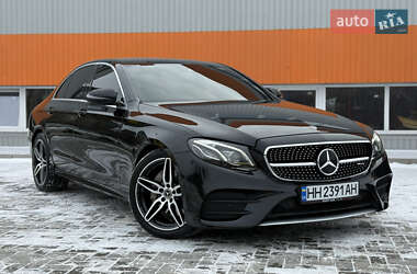 Седан Mercedes-Benz E-Class 2019 в Кривом Роге