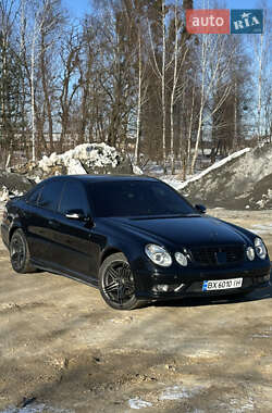 Седан Mercedes-Benz E-Class 2004 в Славуте