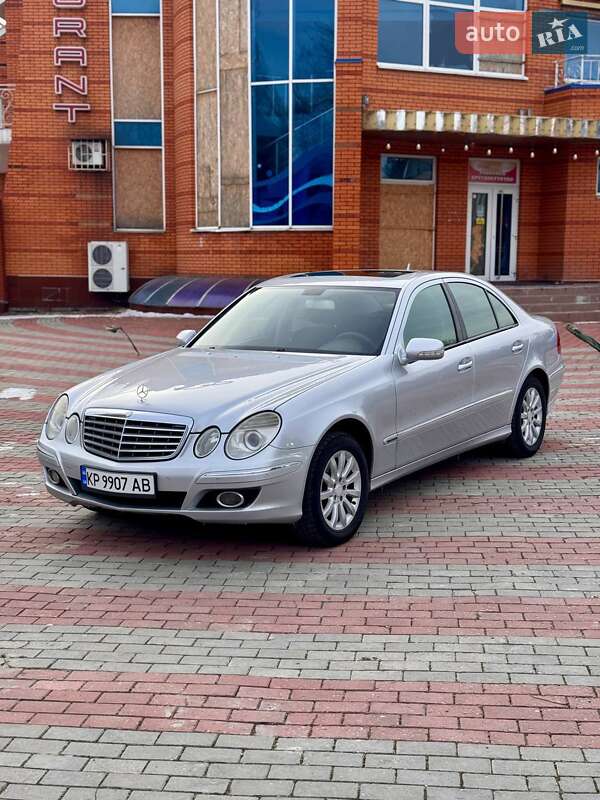 Mercedes-Benz E-Class 2007