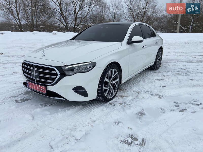 Mercedes-Benz E-Class 2024