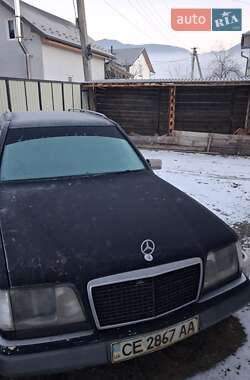 Универсал Mercedes-Benz E-Class 1993 в Верховине