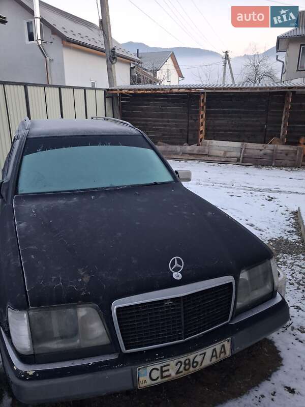 Mercedes-Benz E-Class 1993 Mercedes-Benz E-Class 1993
