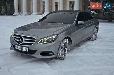 Седан Mercedes-Benz E-Class 2013 в Переяславе