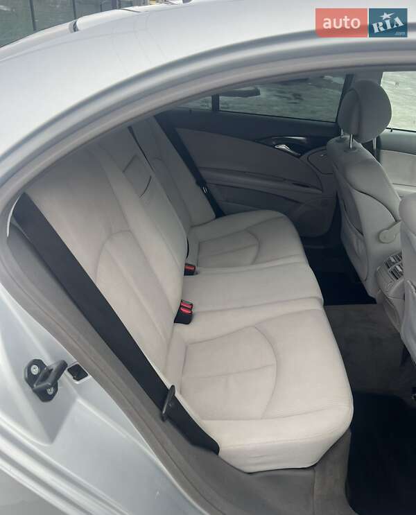 Седан Mercedes-Benz E-Class 2006 в Луцке