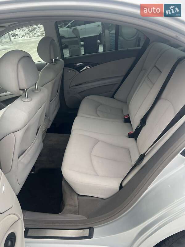 Седан Mercedes-Benz E-Class 2006 в Луцке