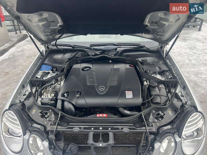 Седан Mercedes-Benz E-Class 2006 в Луцке