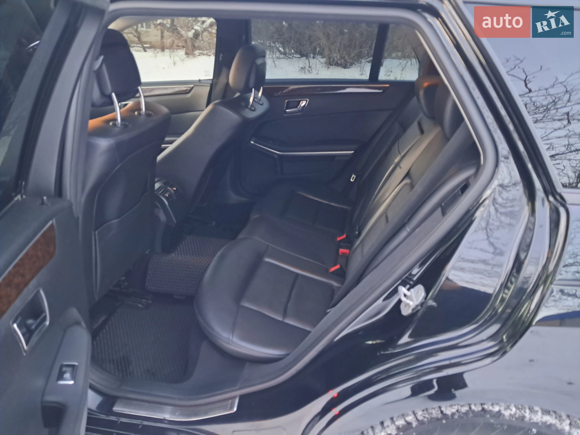 2011 Mercedes-Benz E-klasse - мініатюра 5