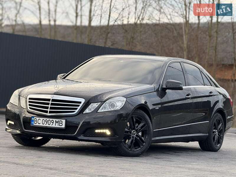 Mercedes-Benz E-Class 2009