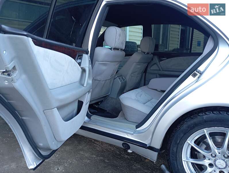 Седан Mercedes-Benz E-Class 1997 в Кицмани