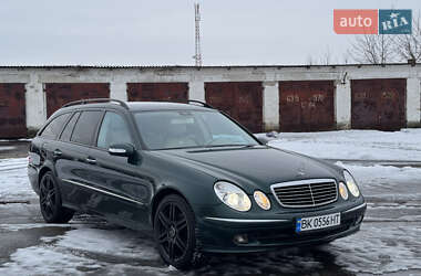 Универсал Mercedes-Benz E-Class 2004 в Дубно