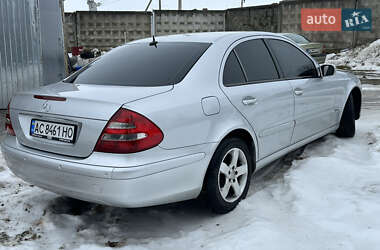 Седан Mercedes-Benz E-Class 2003 в Дрогобыче