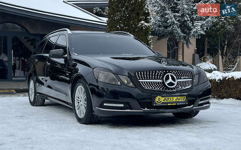 Mercedes-Benz E-Class 2011