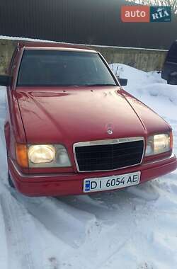 Седан Mercedes-Benz E-Class 1995 в Рівному