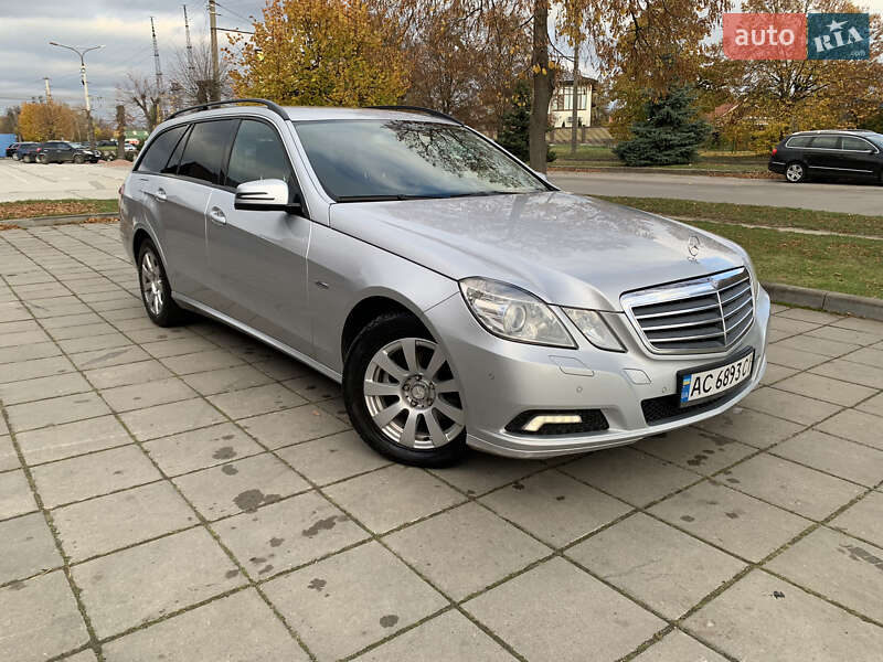 Mercedes-Benz E-Class 2010