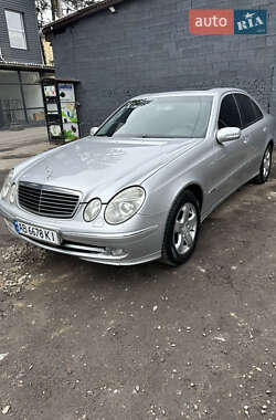 Седан Mercedes-Benz E-Class 2002 в Могилев-Подольске