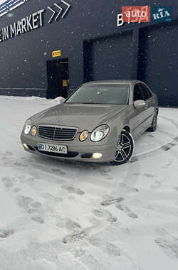 Седан Mercedes-Benz E-Class 2004 в Чернигове
