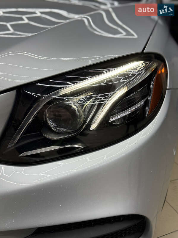 Седан Mercedes-Benz E-Class 2017 в Кропивницком