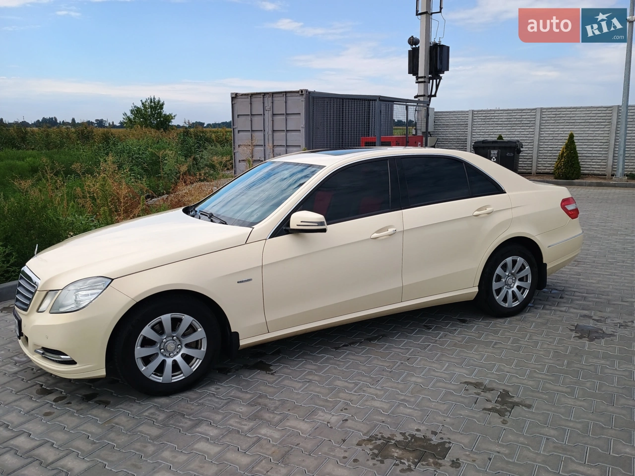 2011 Mercedes-Benz E-klasse - мініатюра 40