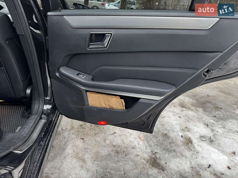 Универсал Mercedes-Benz E-Class 2015 в Житомире