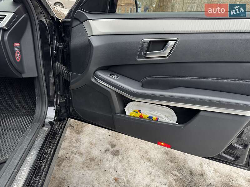 Универсал Mercedes-Benz E-Class 2015 в Житомире