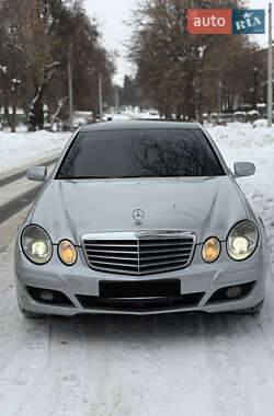 Седан Mercedes-Benz E-Class 2006 в Шептицькому