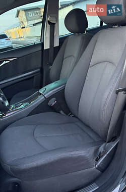 Седан Mercedes-Benz E-Class 2008 в Меденичах
