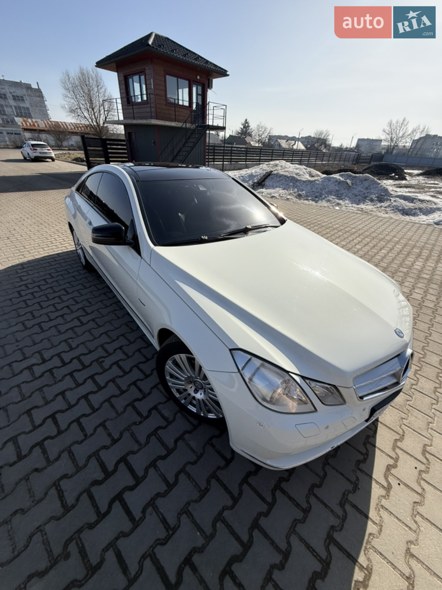 2010 Mercedes-Benz E-klasse - мініатюра 8