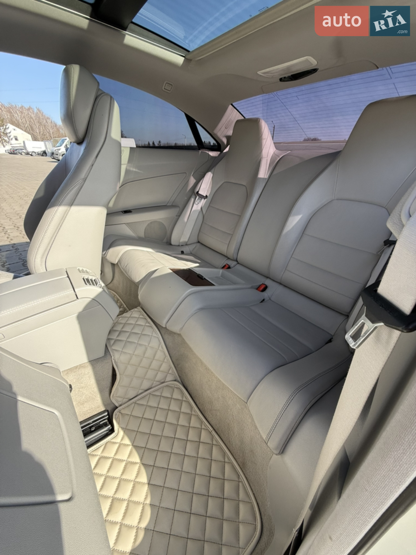 2010 Mercedes-Benz E-klasse - мініатюра 17
