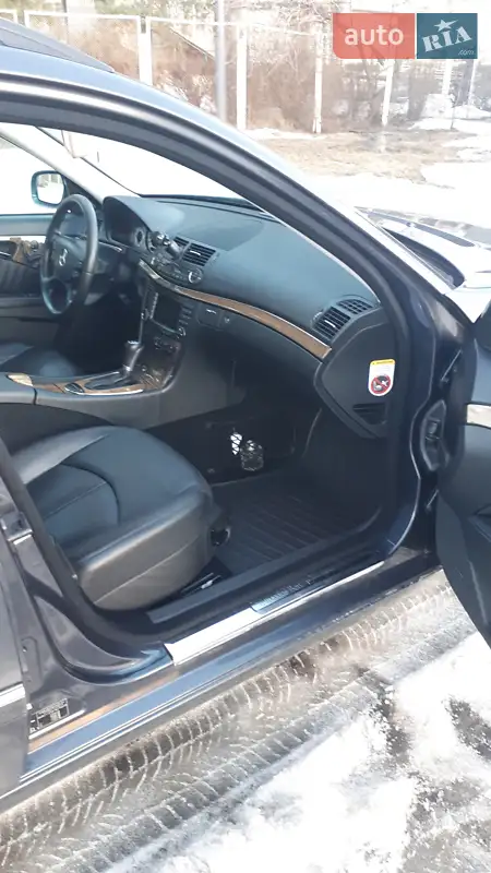 Mercedes-Benz E-Class 2007 VIN WDB2112541B278028 фото оголошення 3 з 47