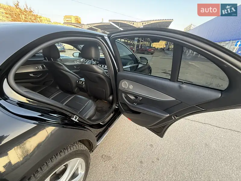 Mercedes-Benz E-Class 2017 VIN WDD2130051A345270 фото оголошення 6 з 68