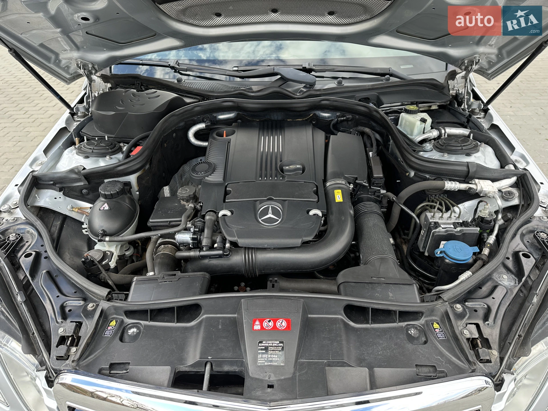 2010 Mercedes-Benz E-klasse - мініатюра 16