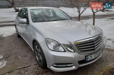 Седан Mercedes-Benz E-Class 2012 в Прилуках