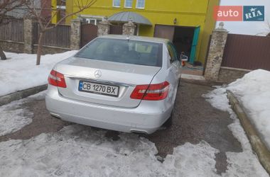 Седан Mercedes-Benz E-Class 2012 в Прилуках