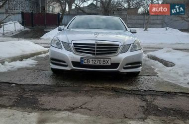 Седан Mercedes-Benz E-Class 2012 в Прилуках